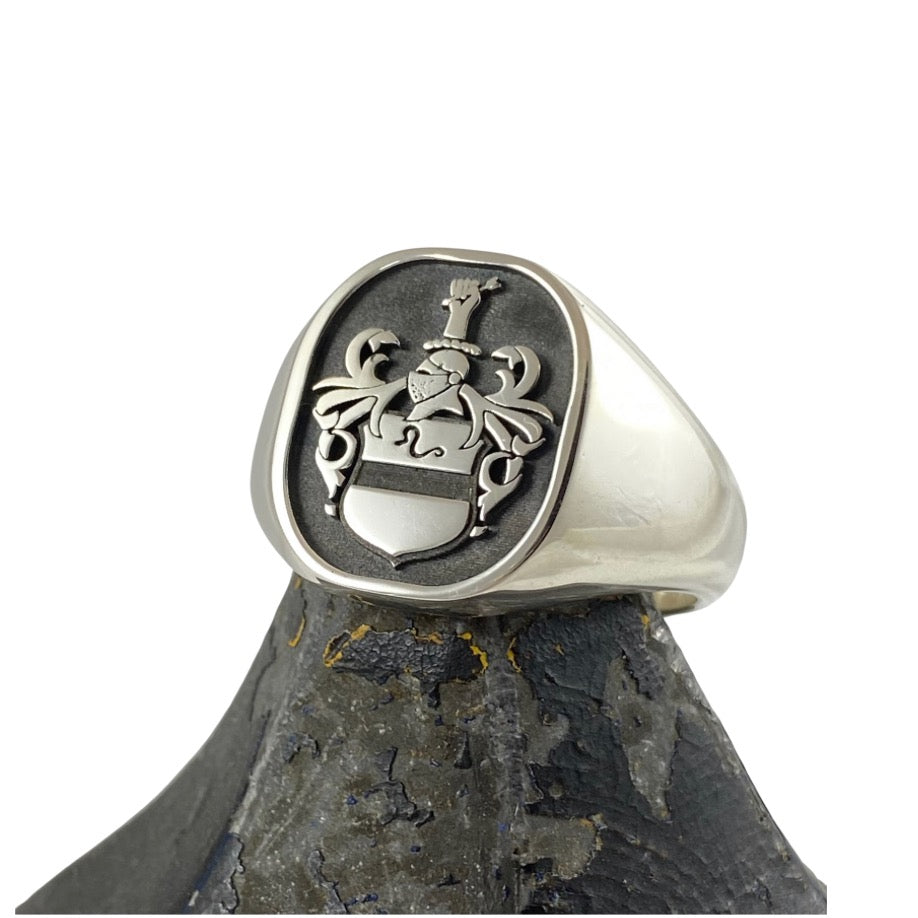 CAD COAT OF ARMS RING