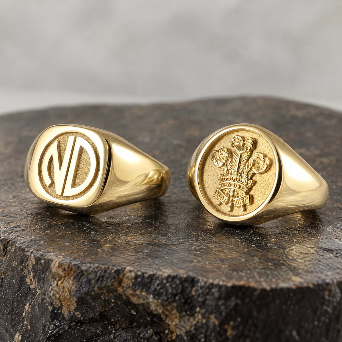 2 Initials Monogram Design 14mm Round - 9 Carat Yellow Gold Signet Ring