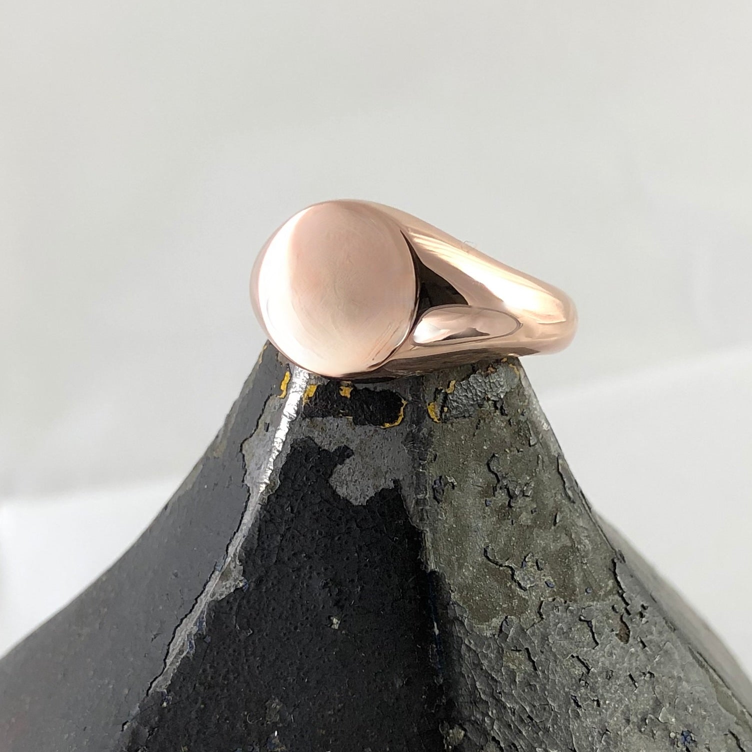 Round 11mm - 9 Carat Rose Gold Signet Ring