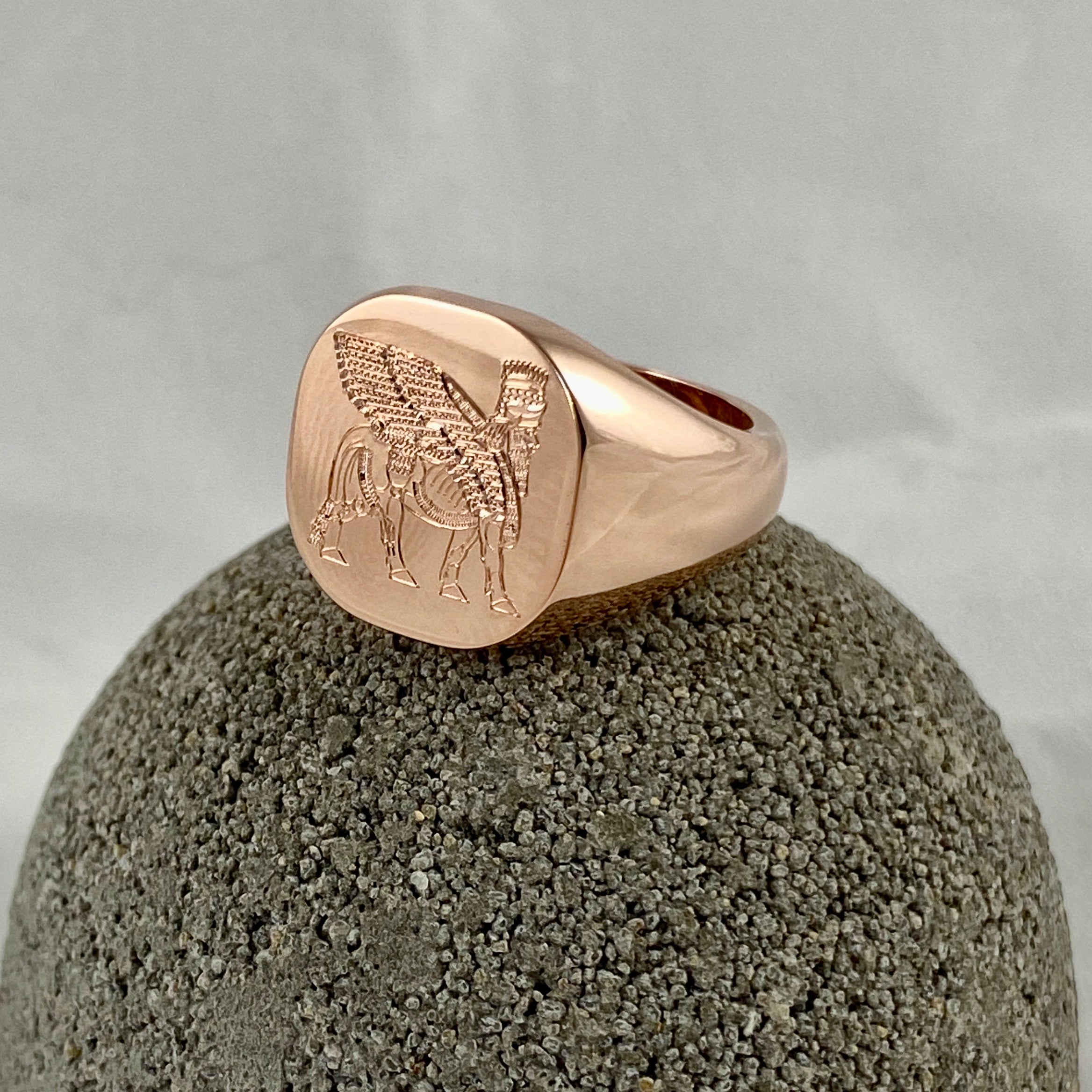 Your Design Signet Ring 16mm x 14mm Cushion - 9 Cara Rose Gold Signet Ring