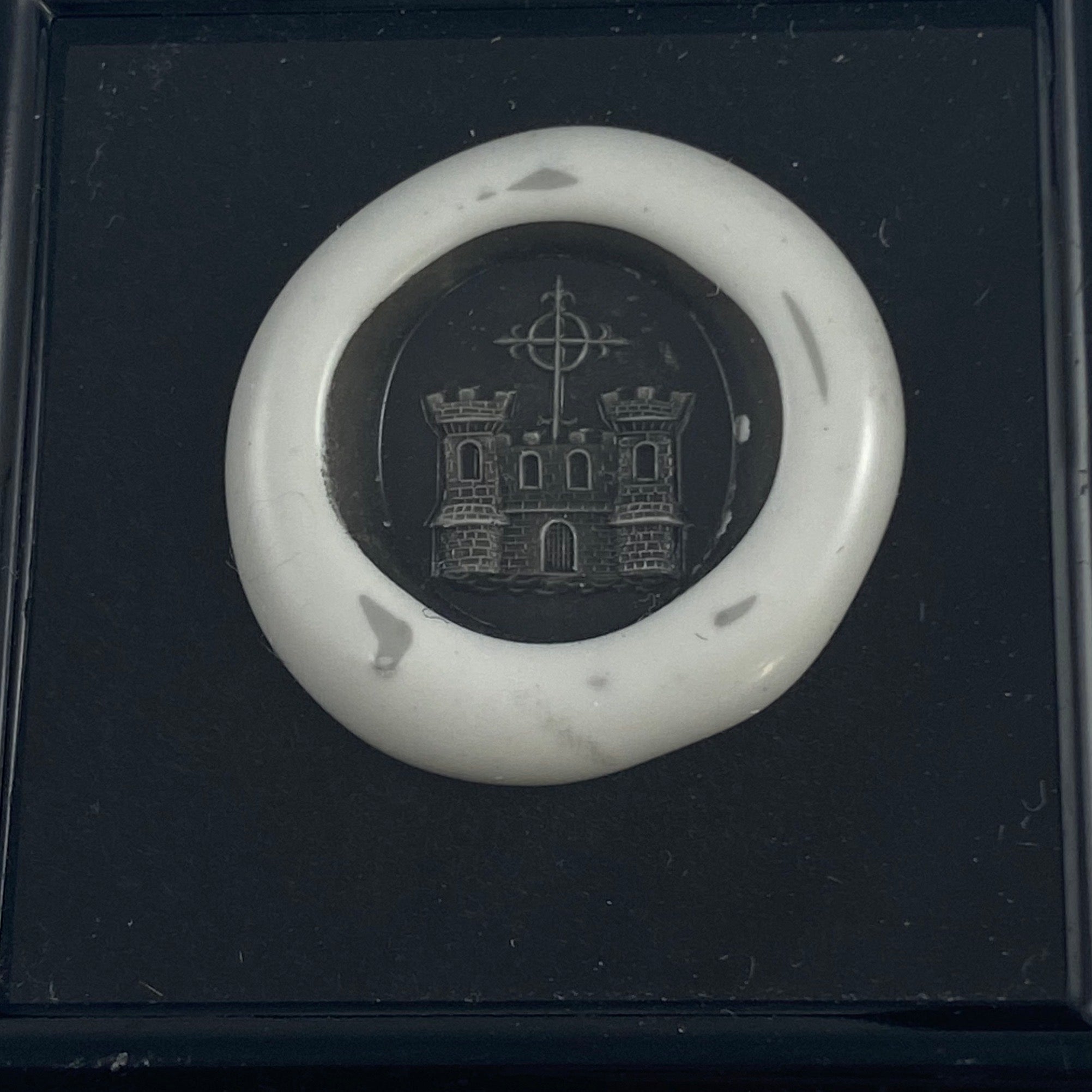 Family Crest Seal Engraved 14mm x 12mm - 18 Carat Yellow Gold Signet Ring