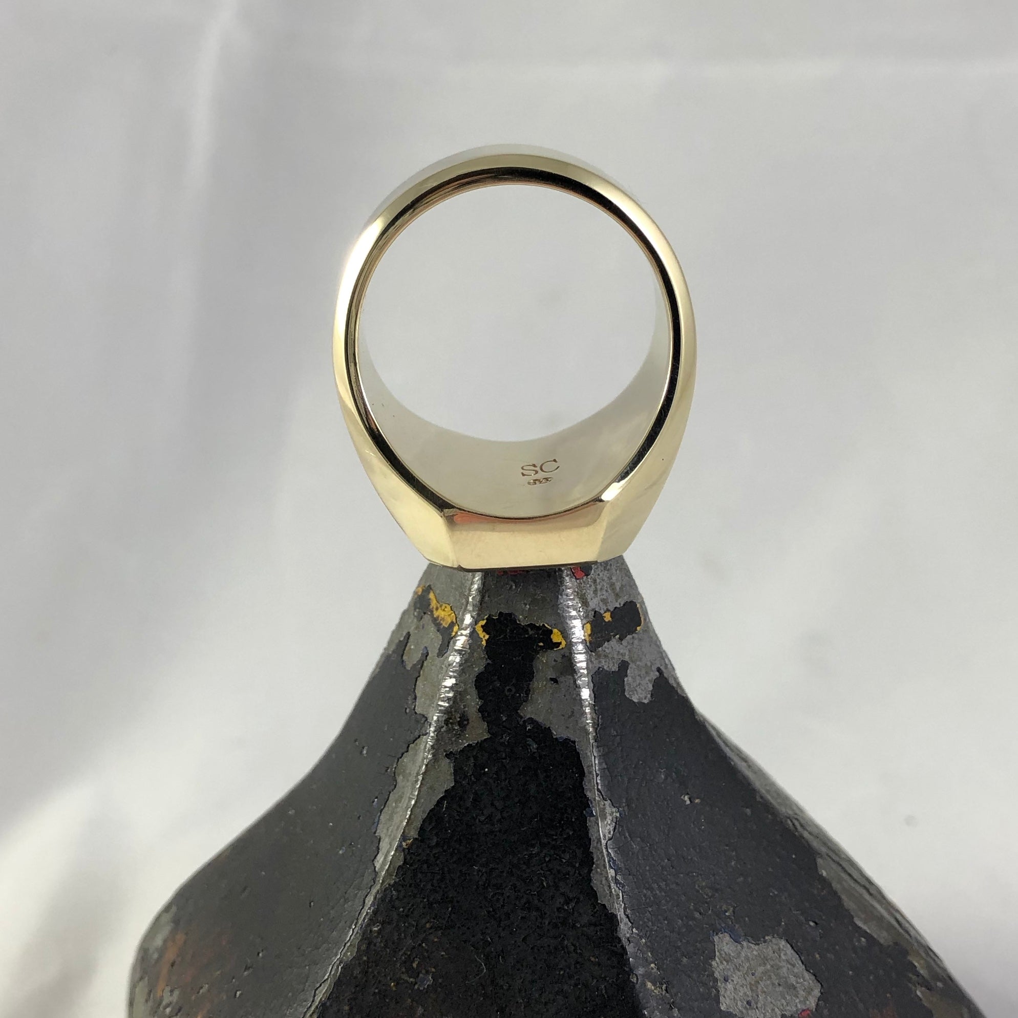 Seal Engraved Blue/Black Agate Custom Made 18mm x 15mm - 9 Carat Yellow Gold Signet Ring
