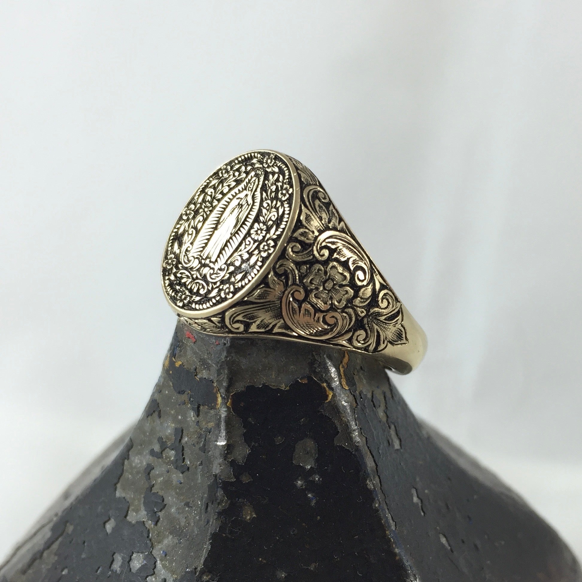 Deep Engraved 16mm x 13mm - 9 Carat Yellow Gold Signet Ring