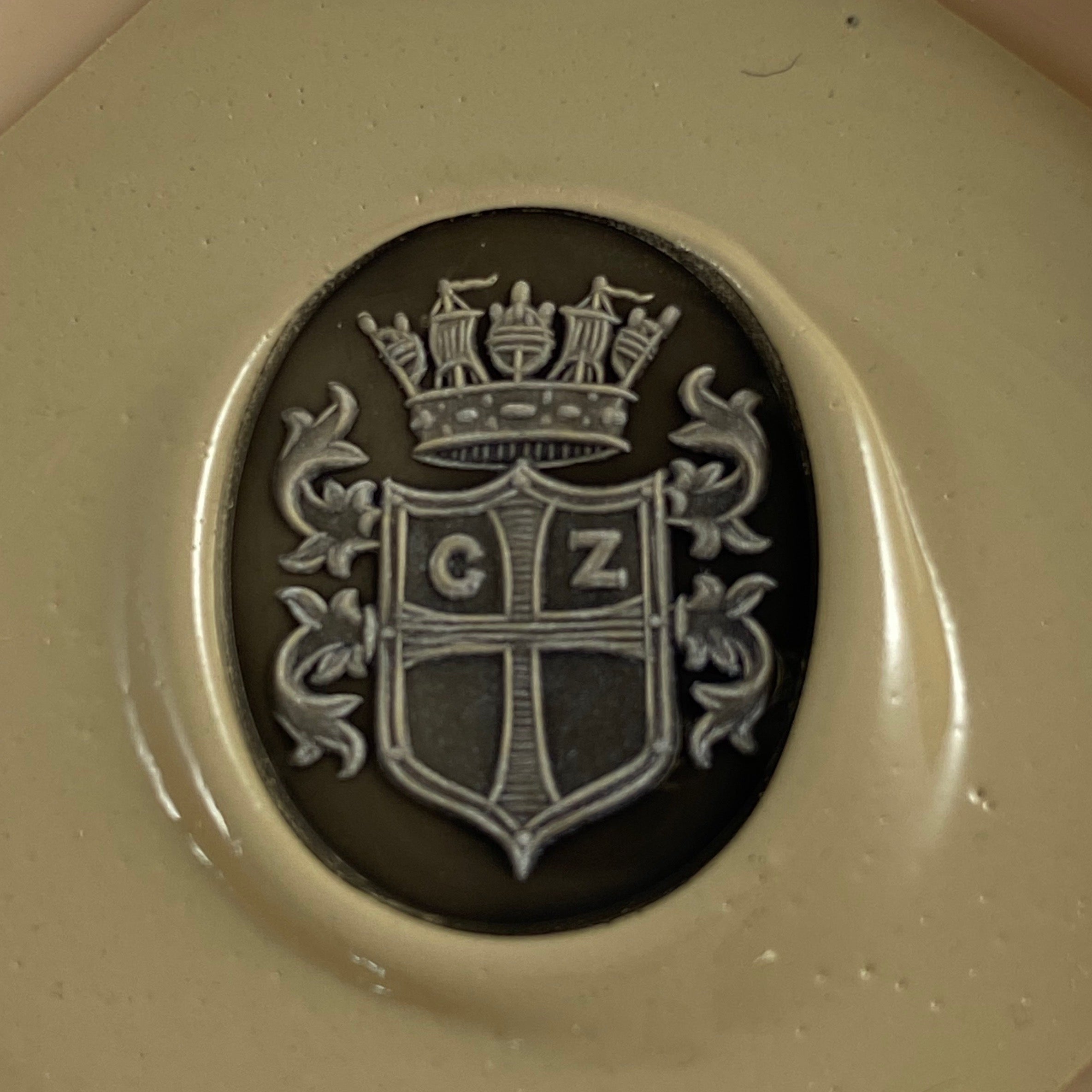 Seal Engraved Blue/Black Agate Custom Made 18mm x 16mm - 9 Carat Yellow Gold Signet Ring