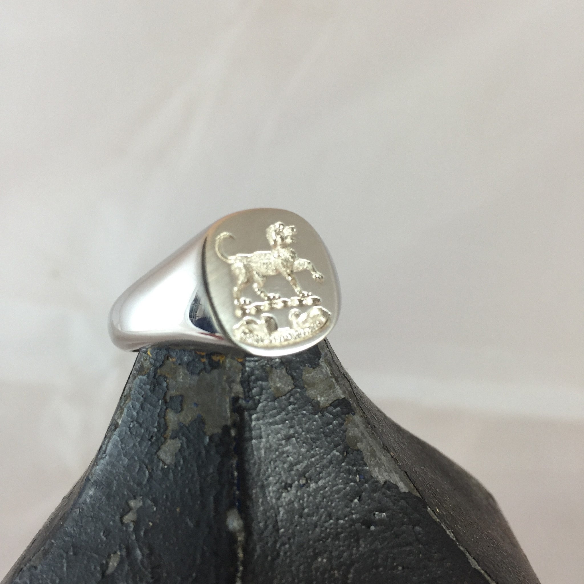 Family Crest Seal Engraved 14mm x 13mm Cushion - 9 Carat White Gold Signet Ring