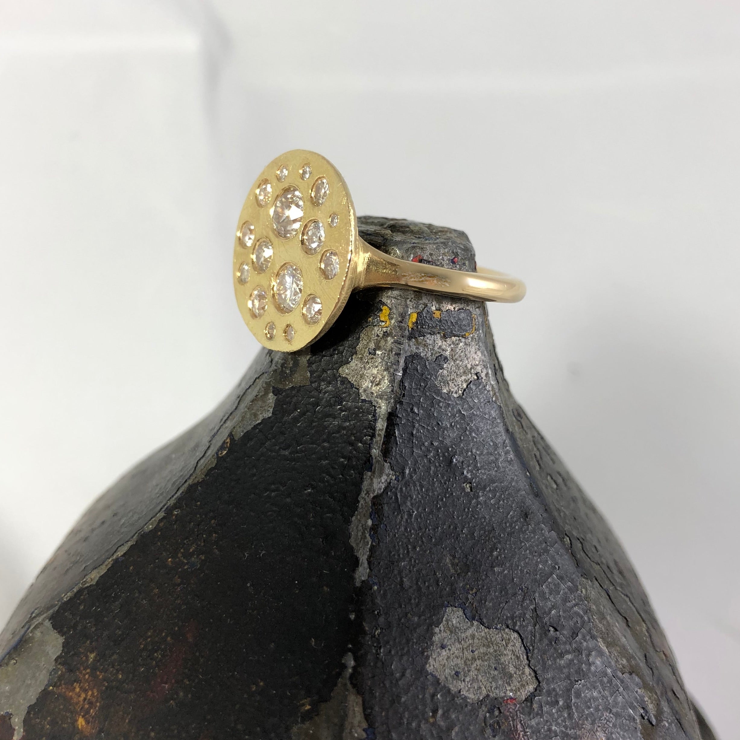 Round Matte Finish Diamond 18mm Round - 18 Carat Yellow Gold Signet Ring