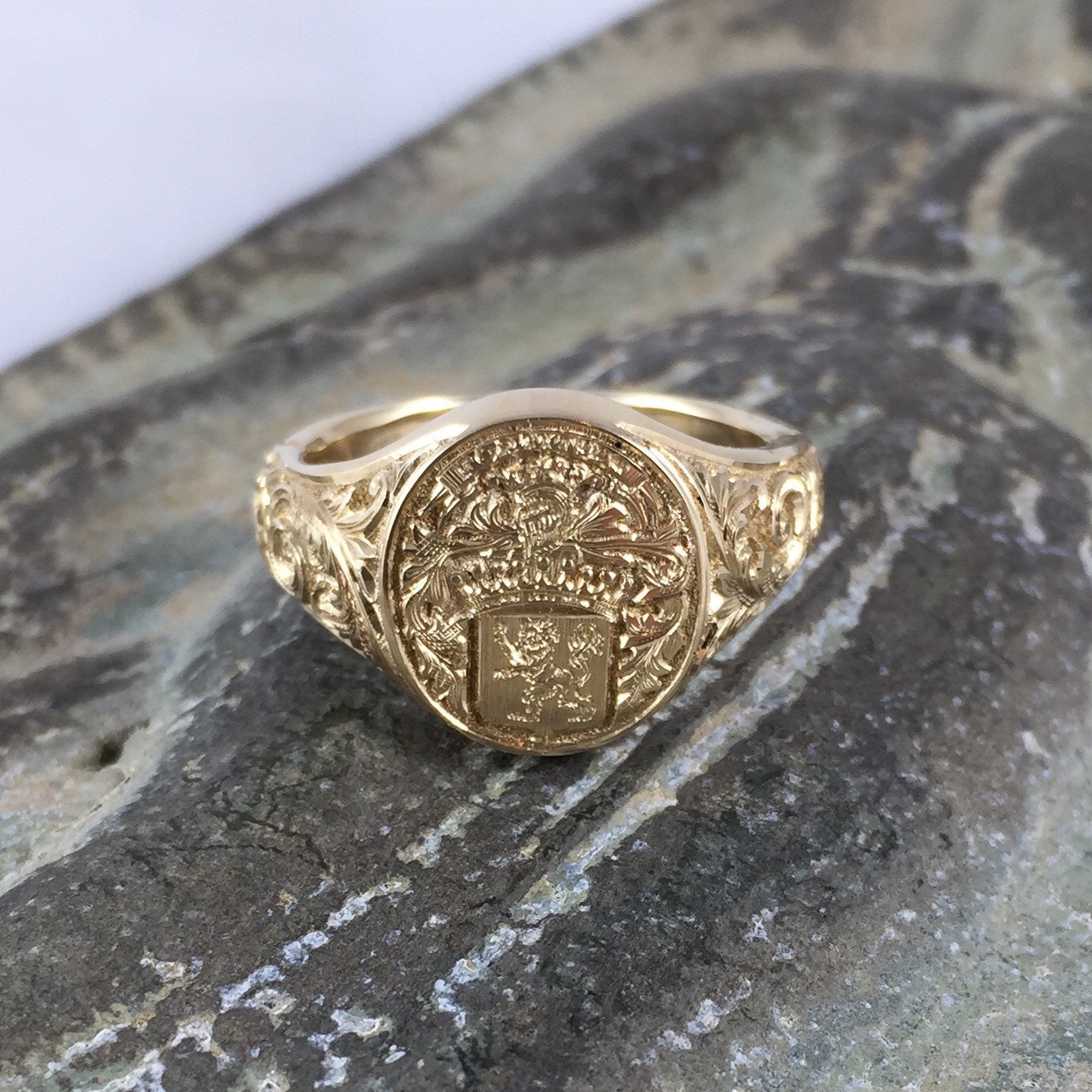 Deep Engraved - 9 Carat Yellow Gold Signet Ring