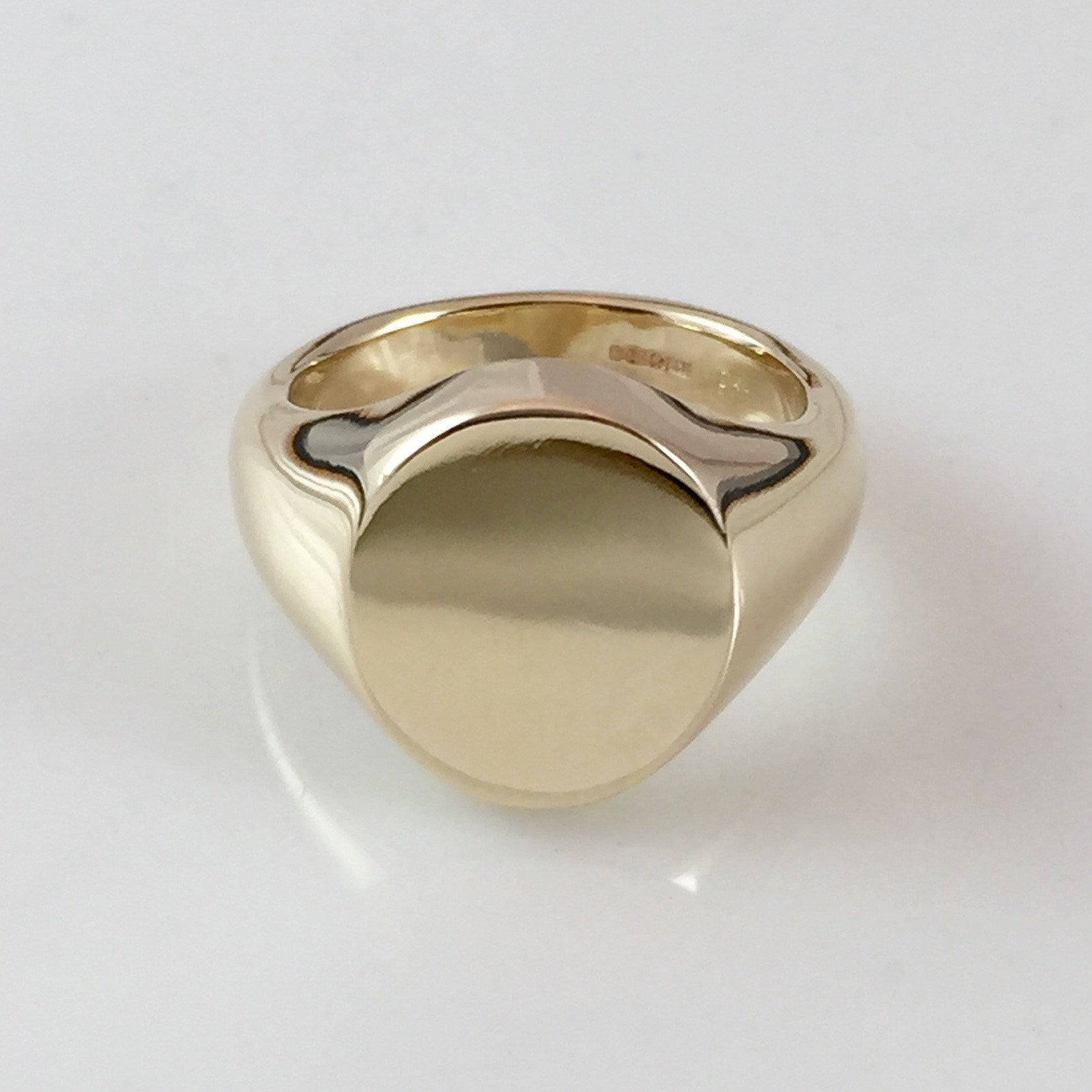 Classic Oval 13mm x 11mm - 18 Carat Yellow Gold Signet Ring