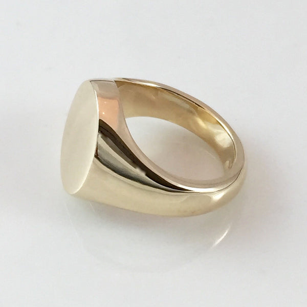 Classic Oval 13mm x 11mm - 18 Carat Yellow Gold Signet Ring