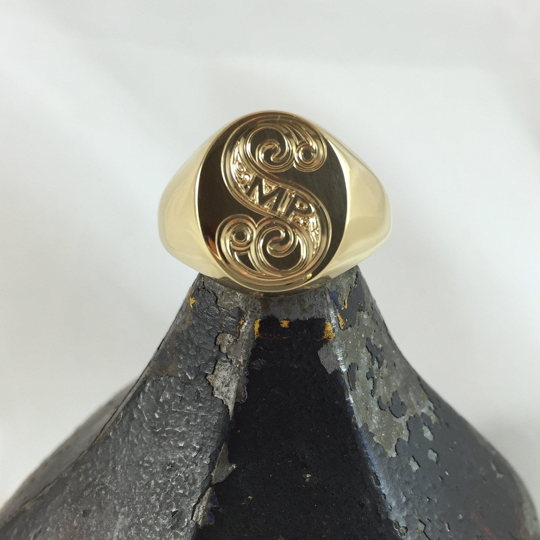 4 Initials Engraved 16mm x 13mm - 18 Carat Yellow Gold Signet Ring