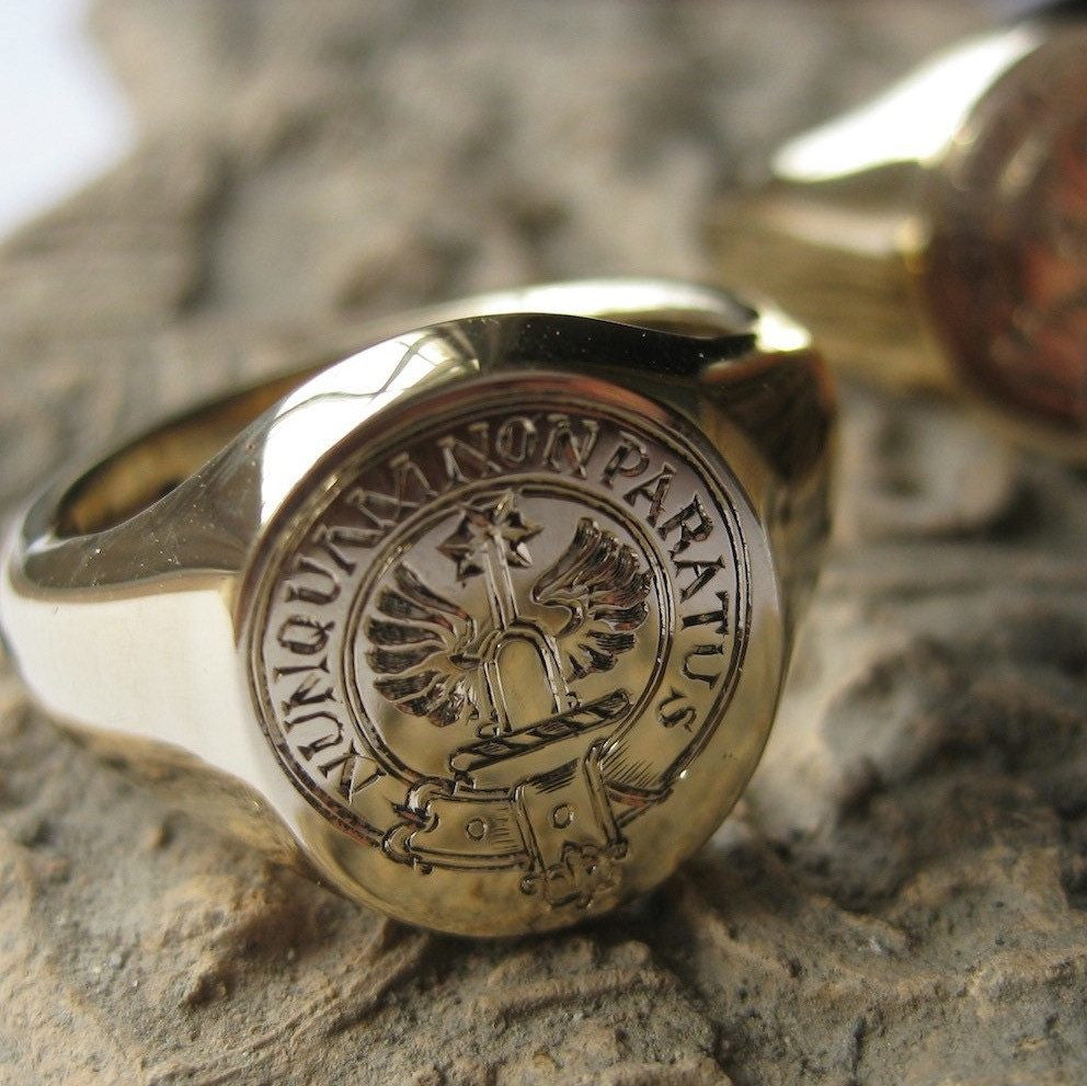 Family Clan Badge Engraved 13mm x 11mm - 9 Carat Yellow Gold Signet Ring