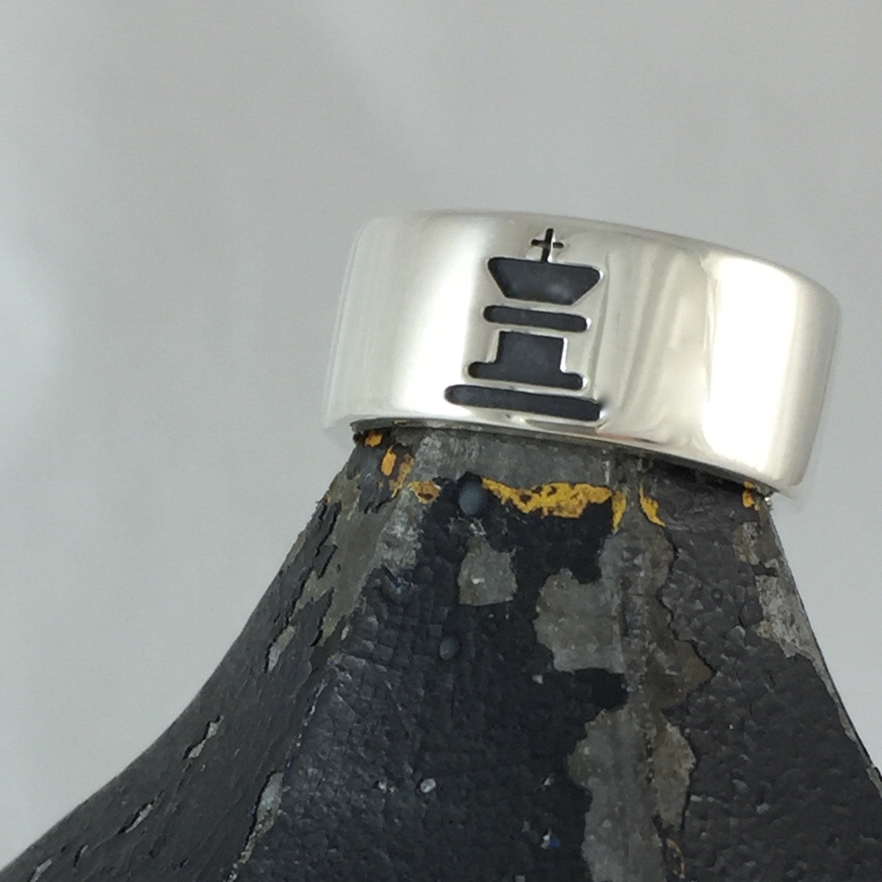 King Queen Custom Made His and Her Rings