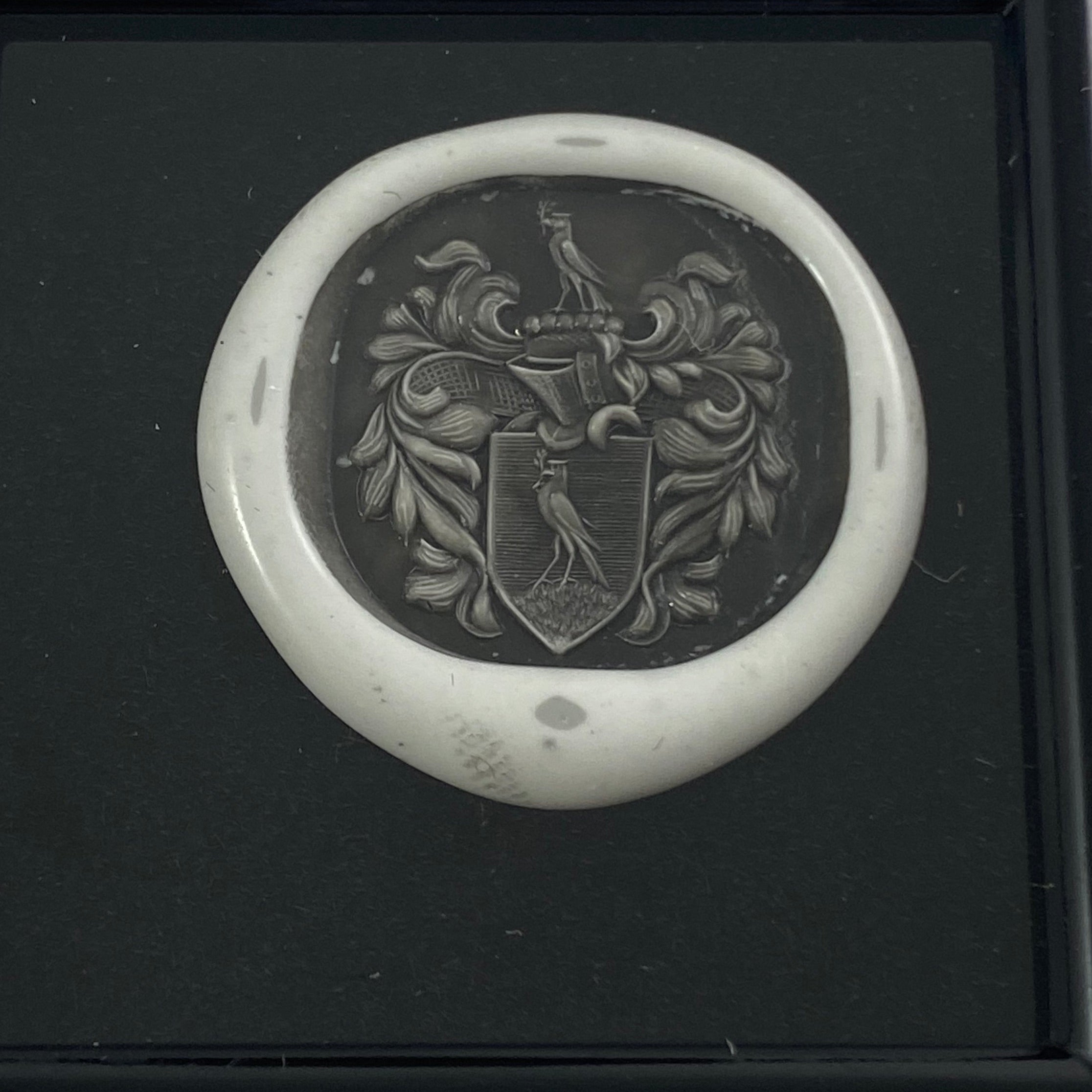 Family Coat of Arms Seal Engraved 16mm x 16mm  -  18 Carat Yellow Gold Signet Ring