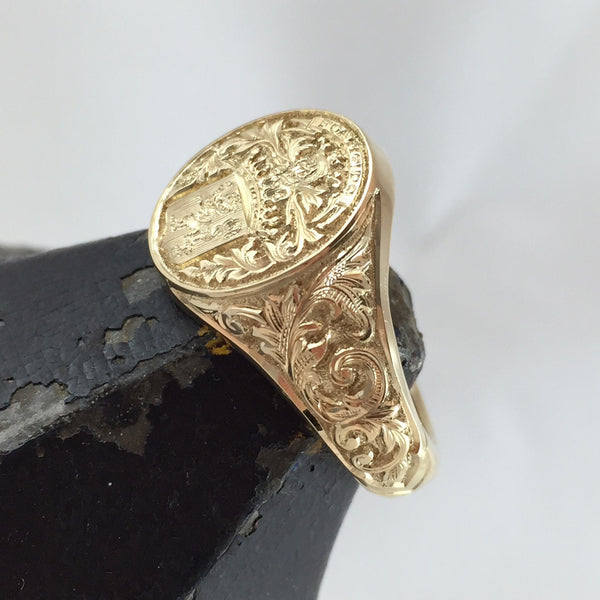 Signet Circle | Melbourne's leading maker of Customised Signet Rings