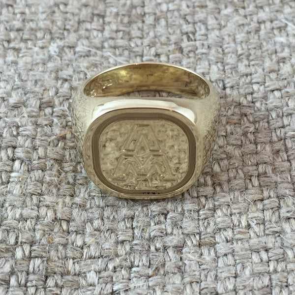 1 Initial Engraved  16mm x 16mm  - 9 Carat Yellow Gold Signet Ring