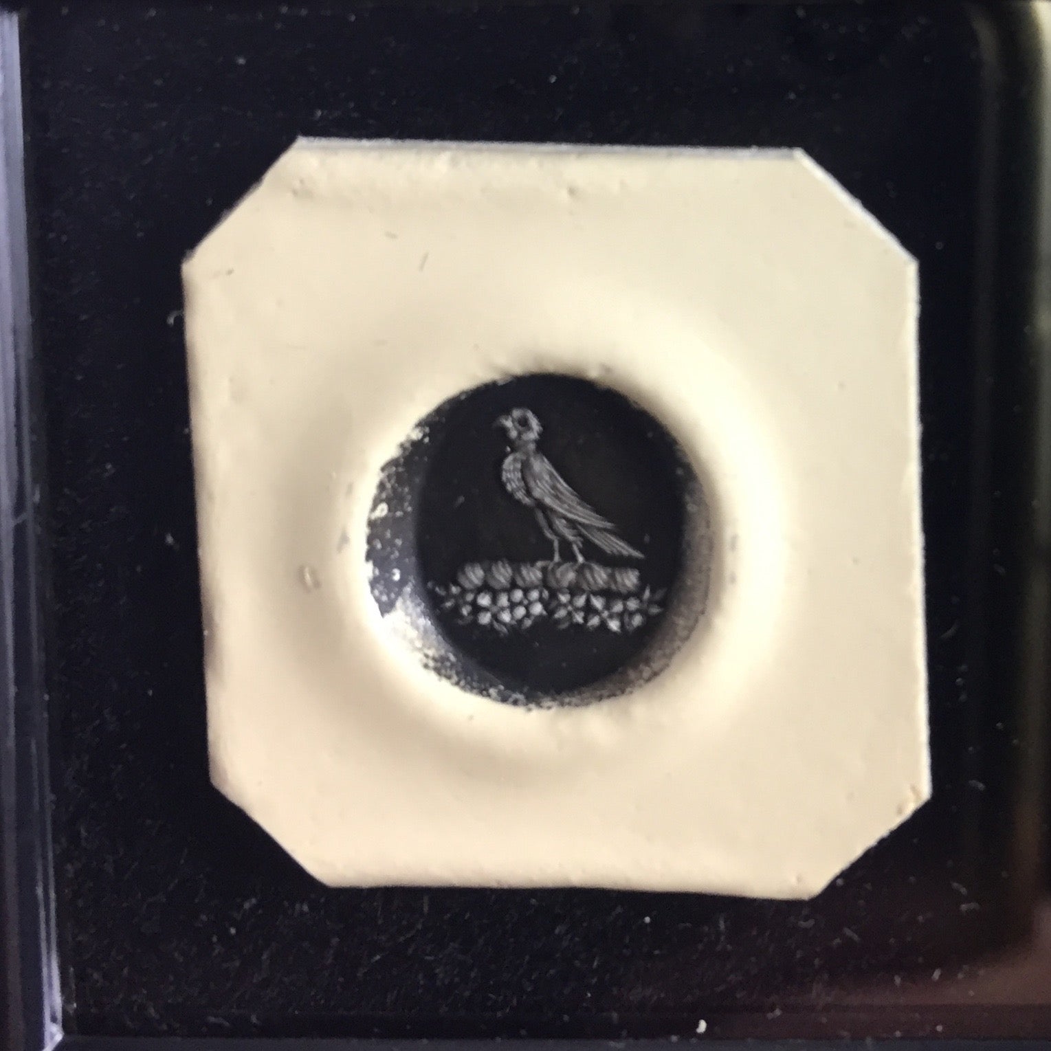 Family Crest Seal Engraved 11mm x 9mm  -  9 Carat Yellow Gold Signet Ring