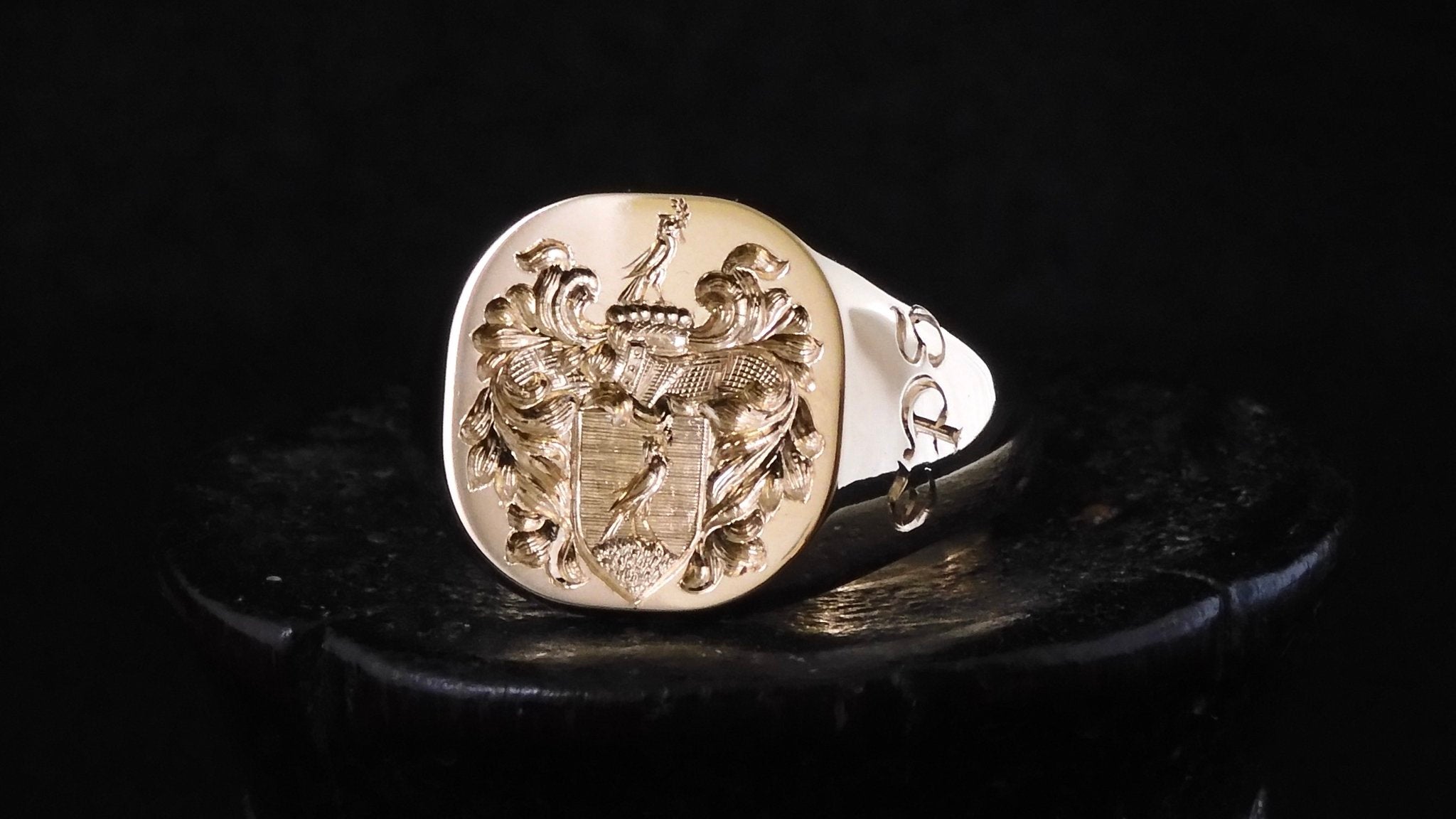 Men's Sterling Silver Signet Ring with Black Onyx – Nialaya